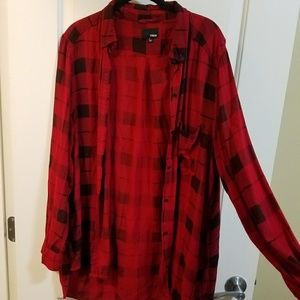 Wilfred Tops - 2/25 Wilfred long plaid shirt Wilfred Tops - 2/25 Wilfred long plaid shirt